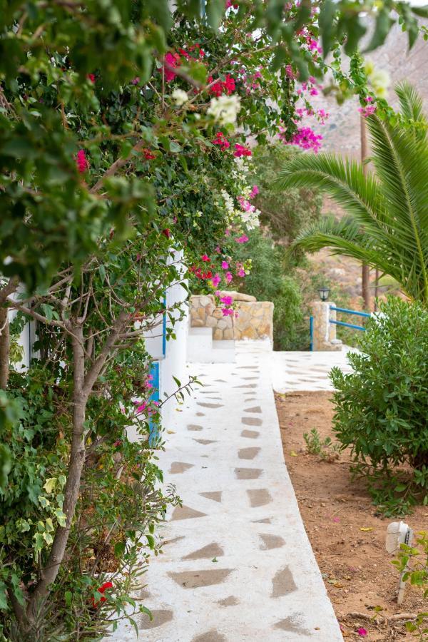 Marina Beach Livadia  Ngoại thất bức ảnh